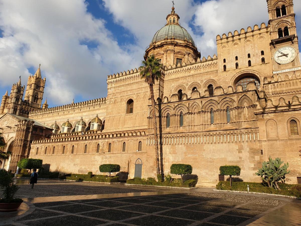 B&B Royal Palermo Bagian luar foto