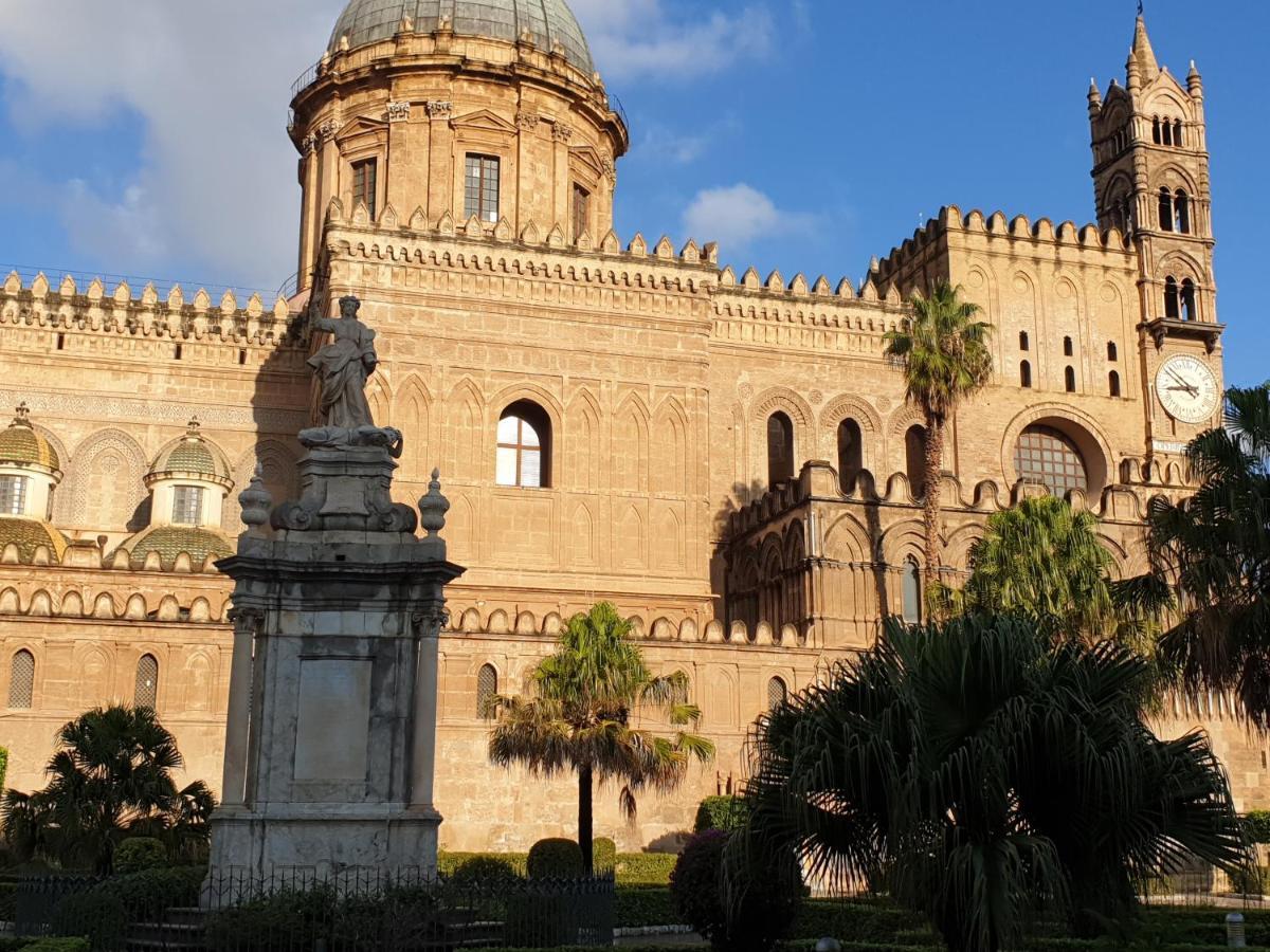 B&B Royal Palermo Bagian luar foto